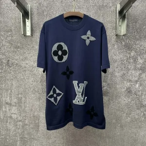 High Quality Louis Vuitton Short-Sleeved T-Shirt Red Cotton Nylon Contrasting Stitching