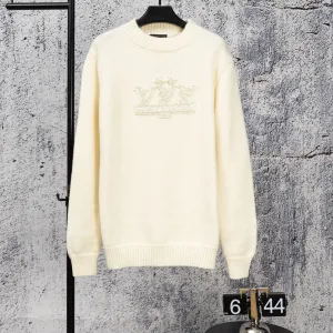 Designer Reps Louis Vuitton Sweater Red Eva Wool Blend Plush Streetwear Sophistication Spring Summer
