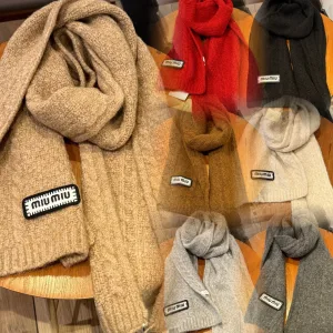 Designer Miu Scarf Wool