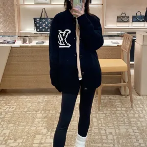Designer Reps Louis Vuitton Sweater Wool Nylon Plush Autumn Winter And Side Pockets