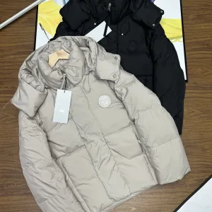 AAA Canada Goose Outerwear Red Cashmere Duck Down Easy To Match Winter Windproof Cuffs