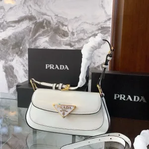 AAA Designer Prada Ruler Red