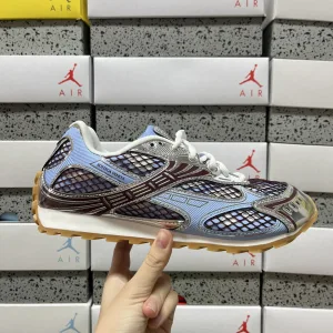 AAA Bottega Veneta Sneakers