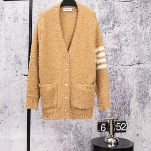 High Quality Reps Thom Browne Cardigan Red Simple And Elegant