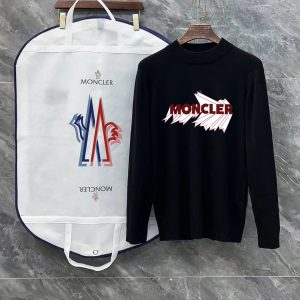 1:1 Moncler Wool Outerwear For Autumn