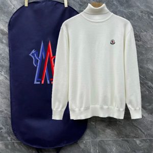 Aaa Luxury Moncler Wool Outerwear For Winter