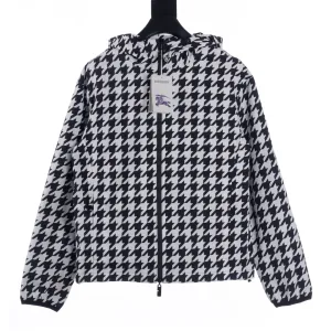 Luxury AAA Burberry Outerwear Red Cotton Polyester