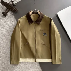 Luxury High Quality Burberry Coat Lightweight And Comfortable To Wear Simple Design Winter Natural Drape